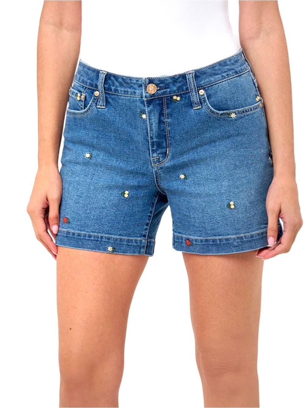 Seven7 Women’s Weekend Denim Embroidered Shorts – Size 6